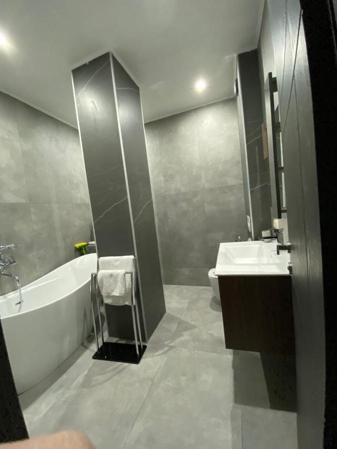 Apartment Sixteen Тбілісі Екстер'єр фото