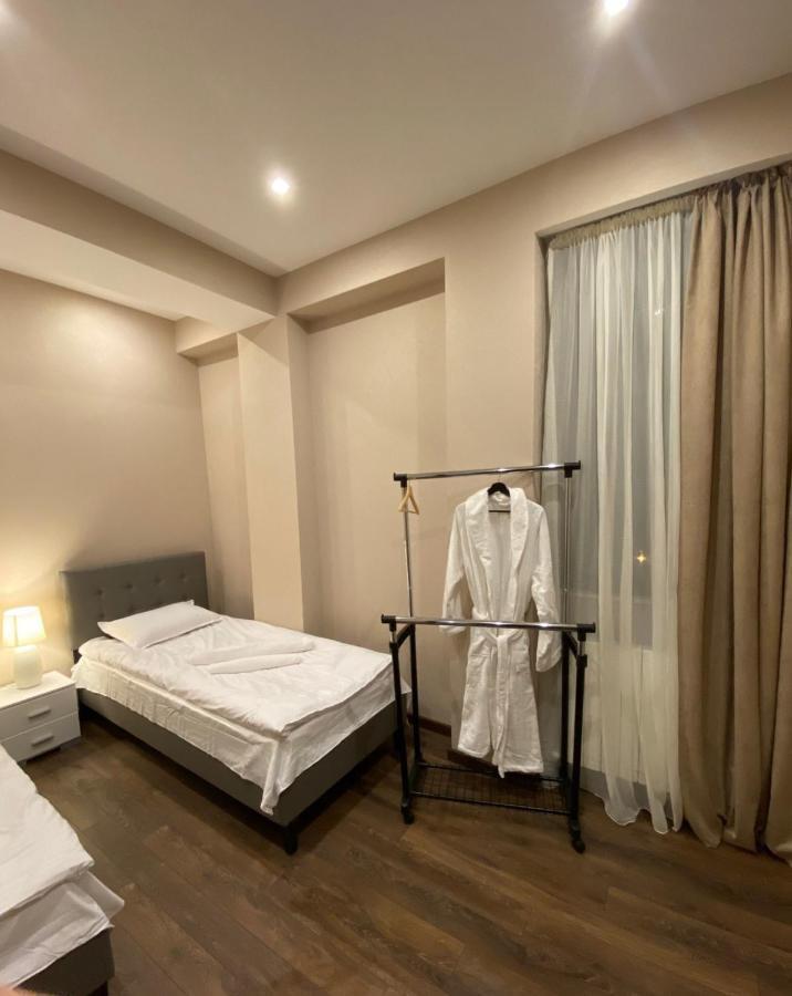Apartment Sixteen Тбілісі Екстер'єр фото