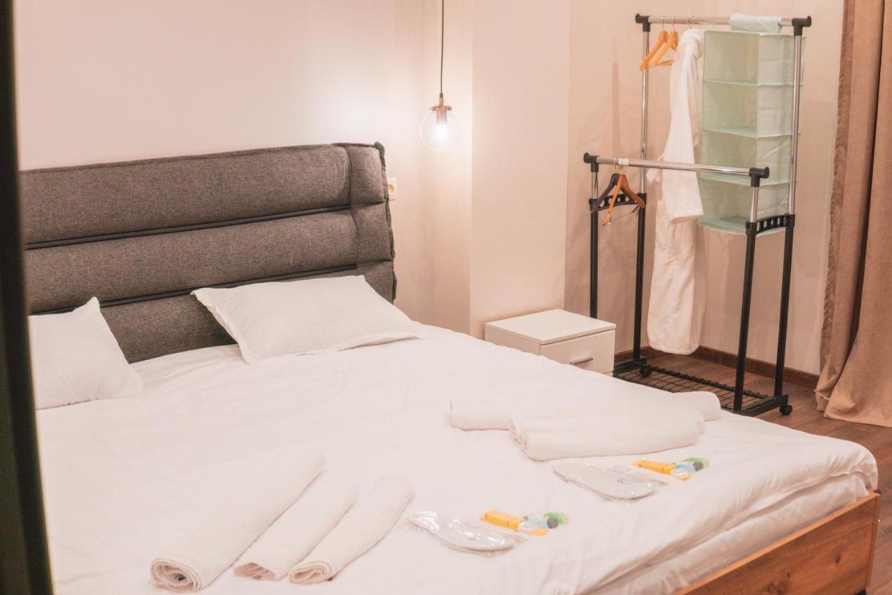 Apartment Sixteen Тбілісі Екстер'єр фото