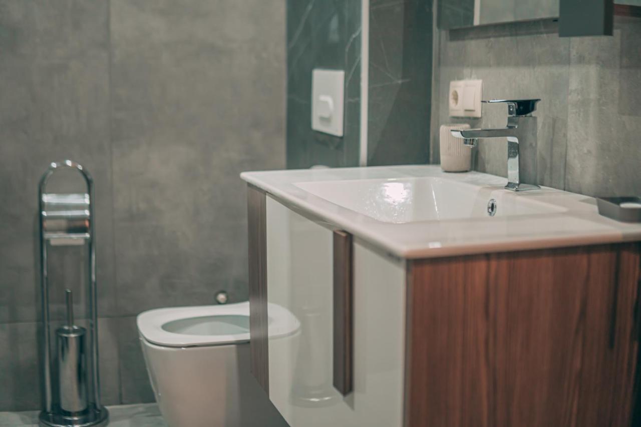 Apartment Sixteen Тбілісі Екстер'єр фото